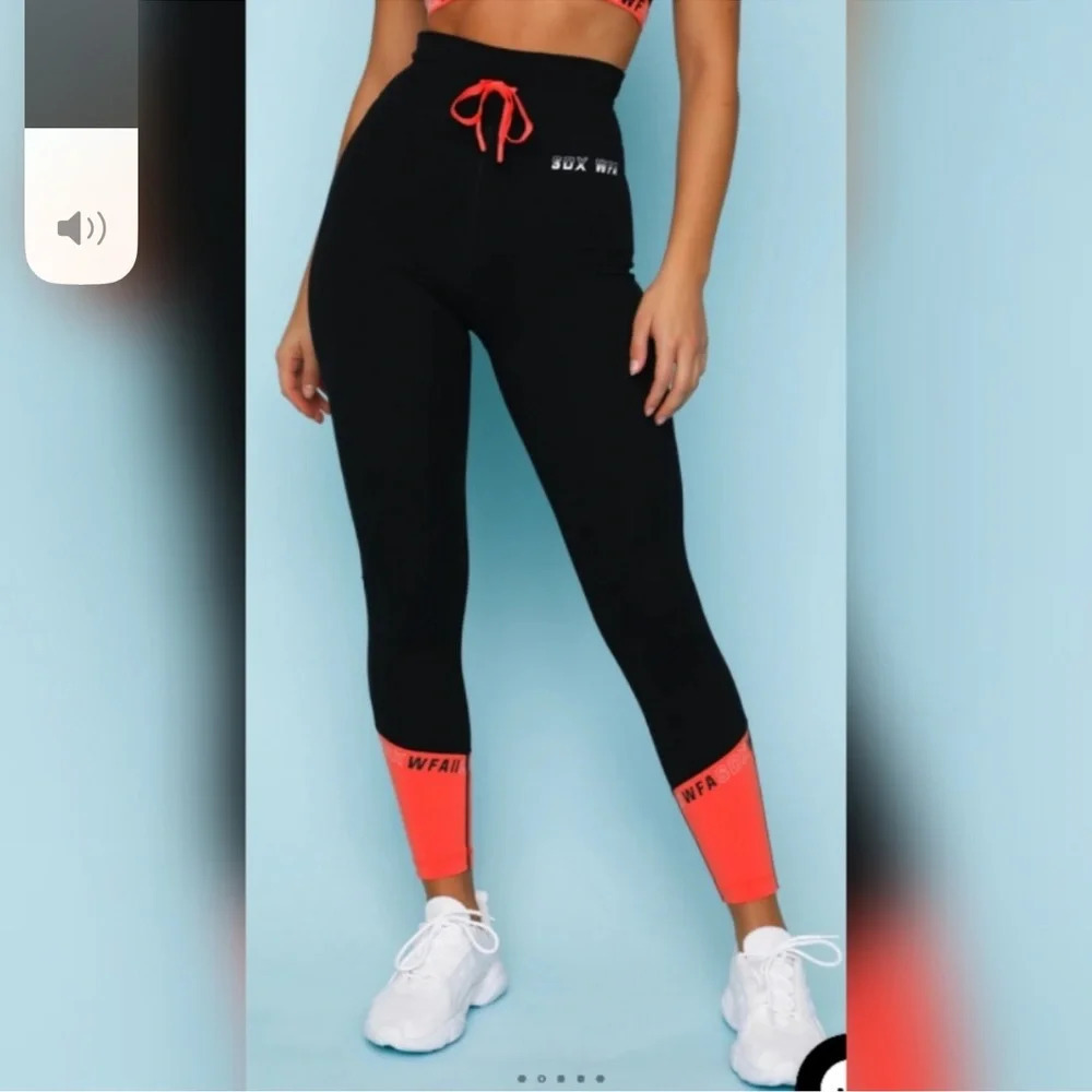 Sarah's Day x White Fox Ignite leggings XS